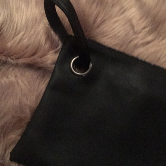 WOMANS CLUTCH BAG WITH SIDE CLUTCH HANDEL - Picture 3 of 7